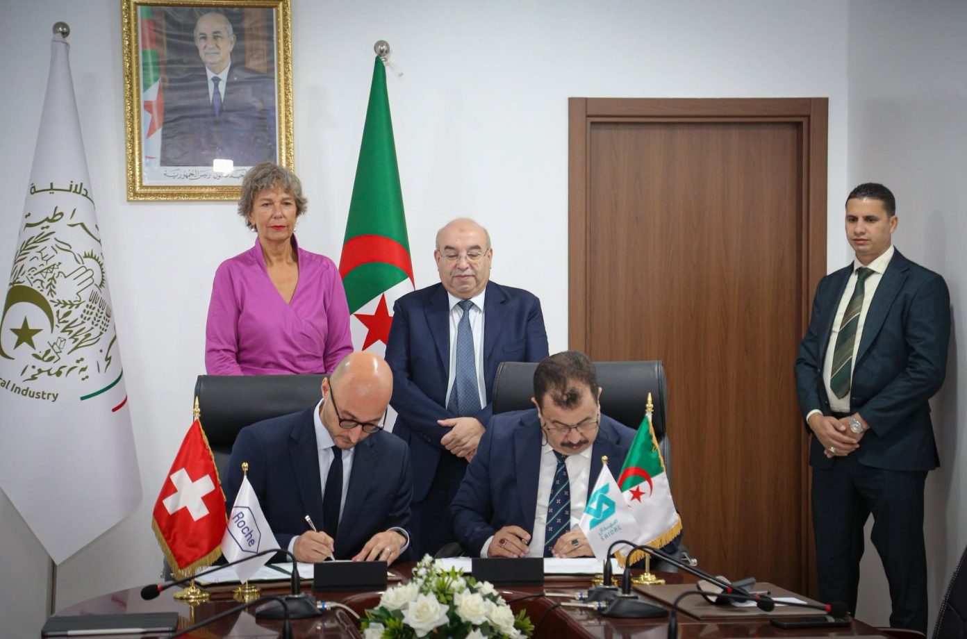 Souveraineté sanitaire : l’Algérie et le géant suisse Roche s’allient pour produire des antic...